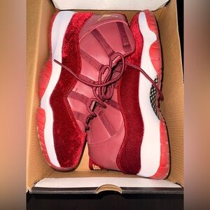 Jordan Women's Red and Burgundy Sneakers